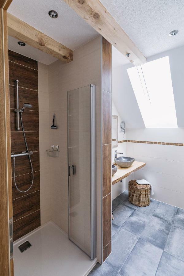 Orth Apartment *